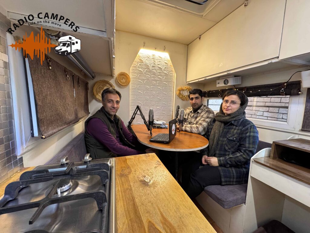 زندگی در کمپر نیسان